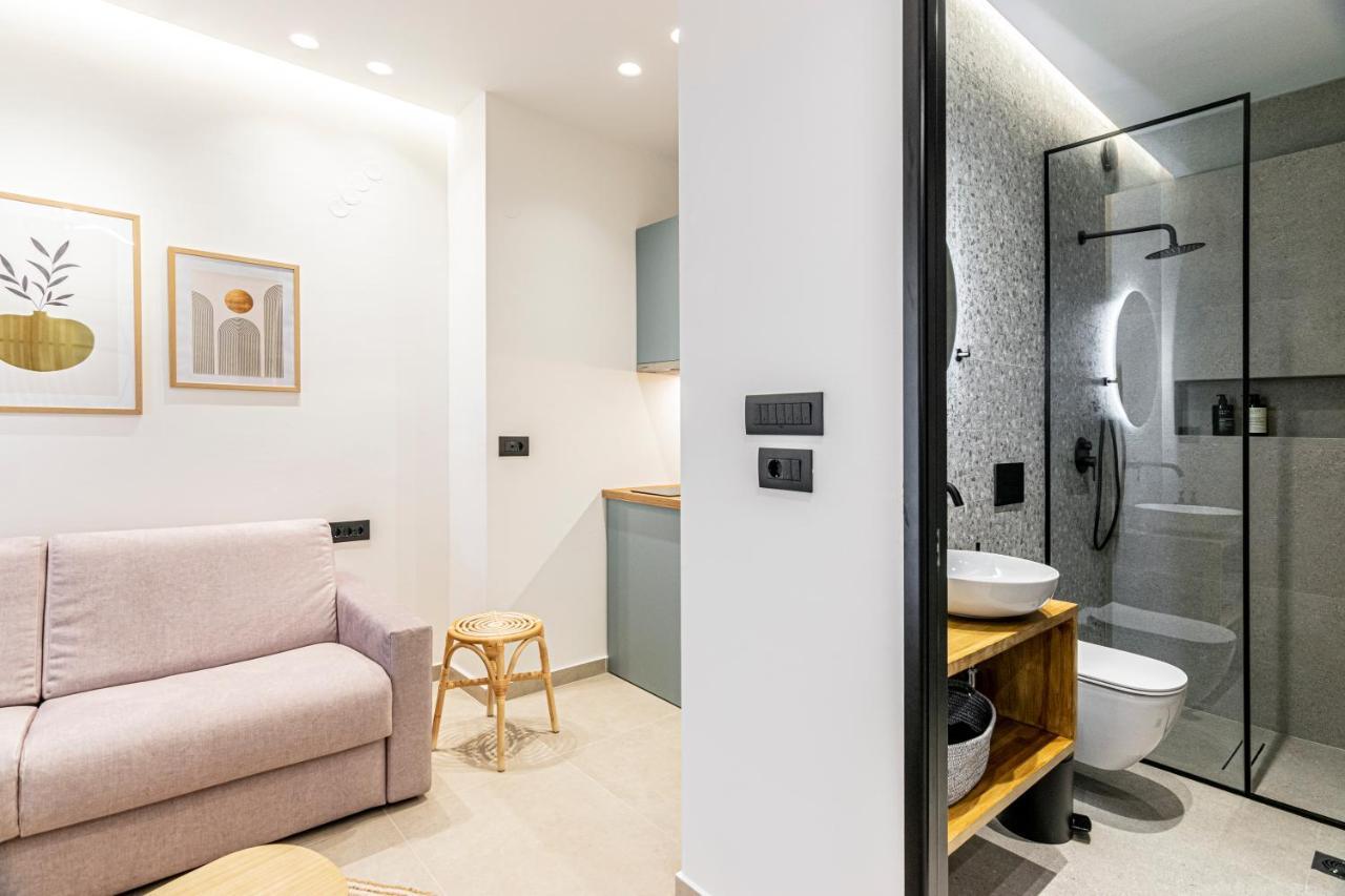 Clic - Comfort Luxury In City Of Ioannina Bagian luar foto