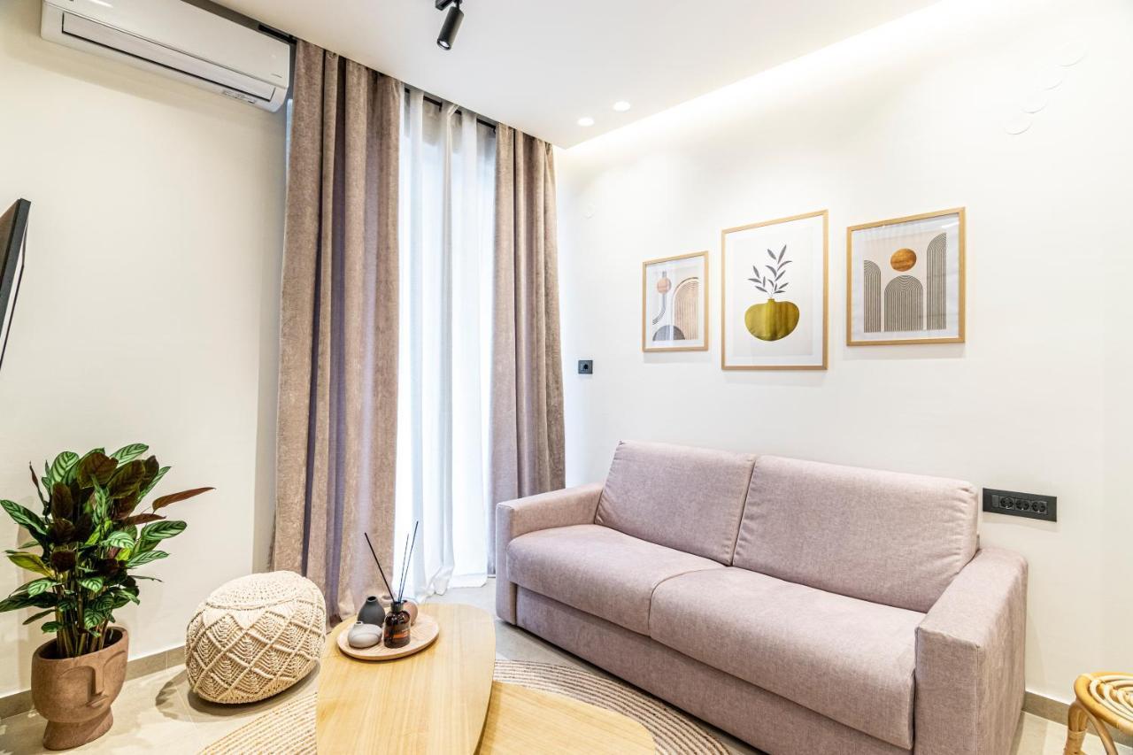 Clic - Comfort Luxury In City Of Ioannina Bagian luar foto